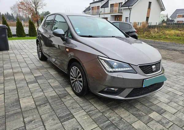 seat wielkopolskie Seat Ibiza cena 15900 przebieg: 160000, rok produkcji 2016 z Września